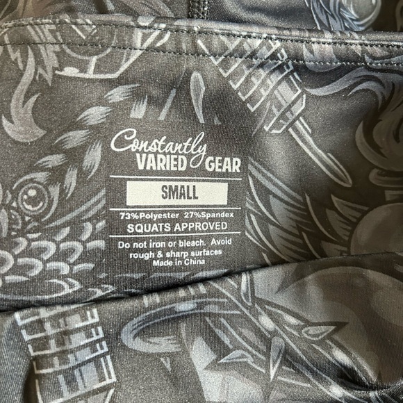 CVG Constantly Varied Gear Shadow Vintage Tattoo Leggings Full Length - Picture 5 of 5